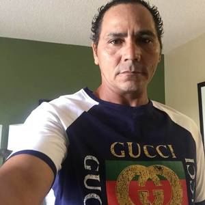 Meet your Posher, Jorge luis